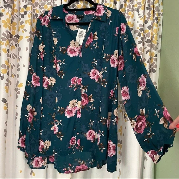 NWT! Torrid teal floral Georgette fit & flare blouse - Picture 5 of 14